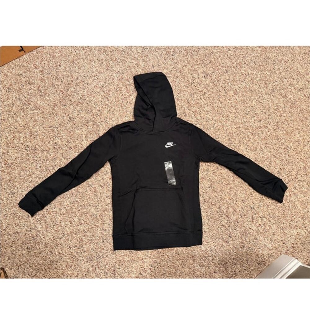 Nike Hoodie Boy Medium Black Pullover Fleece Swoosh Logo Sweatshirt Kid